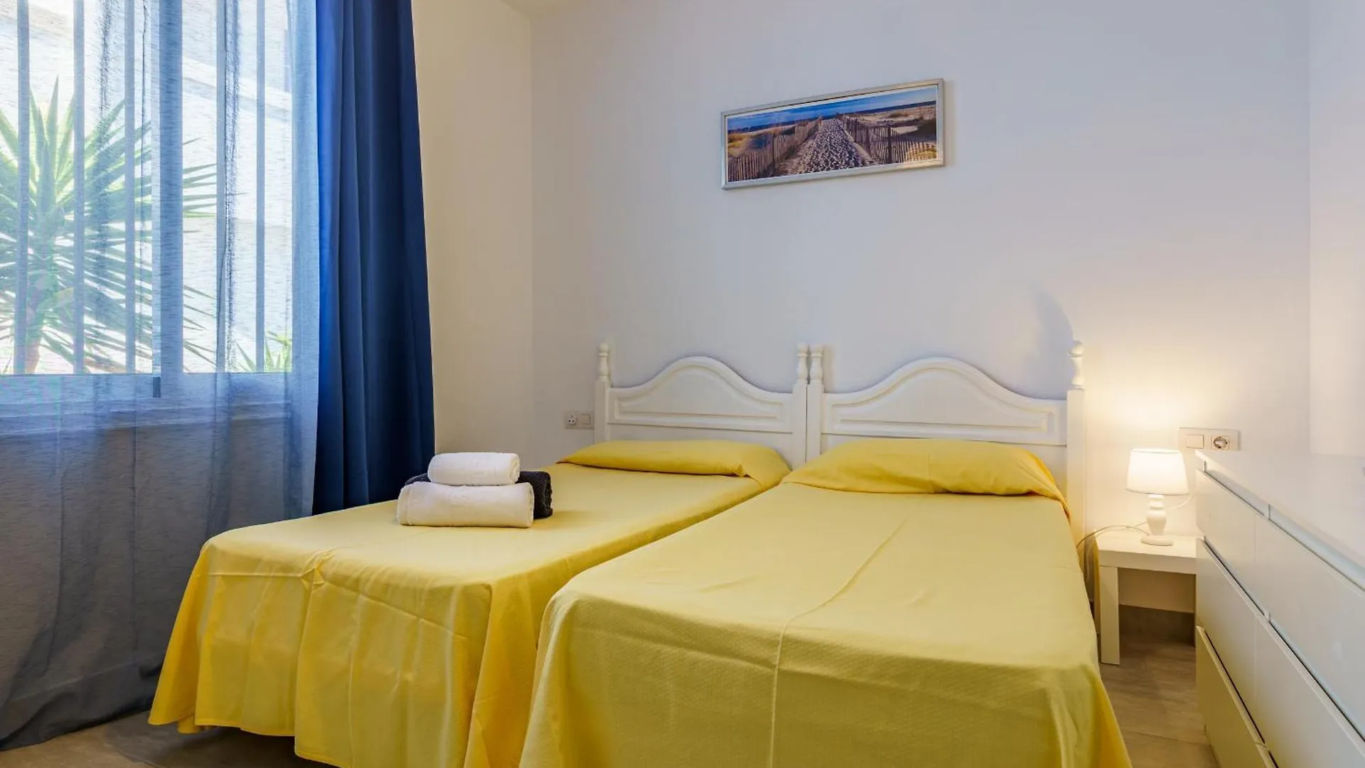 2Br Azahara Dream - Pool & Seaviews Apartamento Arona  0*, Arona (Tenerife)