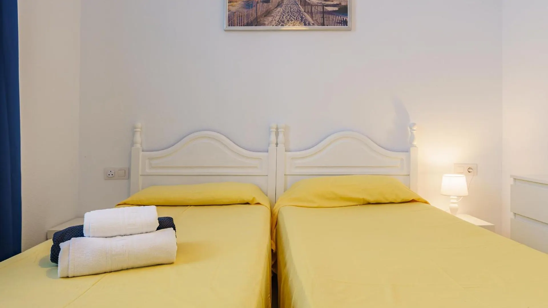 2Br Azahara Dream - Pool & Seaviews Apartamento Arona  0*, Arona (Tenerife) Espanha