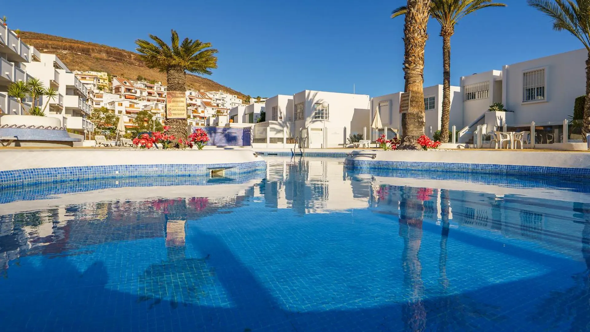 2Br Azahara Dream - Pool & Seaviews Appartement Arona  0*, Arona (Tenerife)
